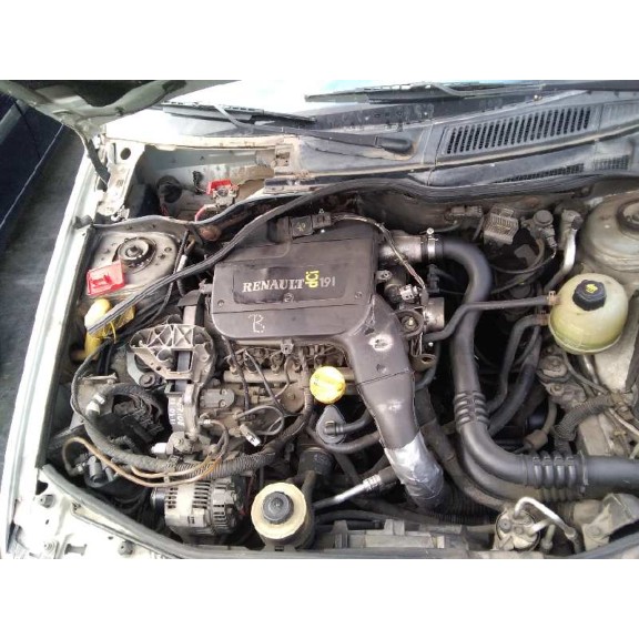 renault megane i fase 2 berlina (ba0) del año 2001