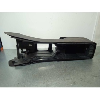 Recambio de consola central para mercedes-benz clase b (w245) 180 cdi special edition (245.207) referencia OEM IAM A1696800050  