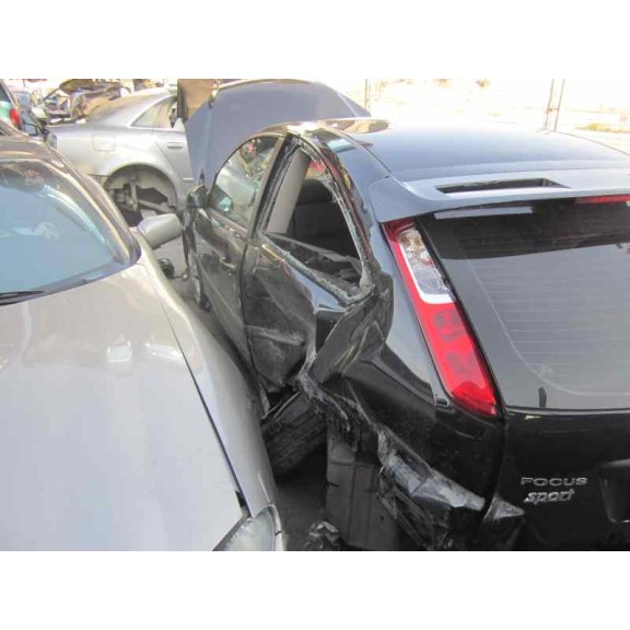 ford focus berlina (cap) del año 2006