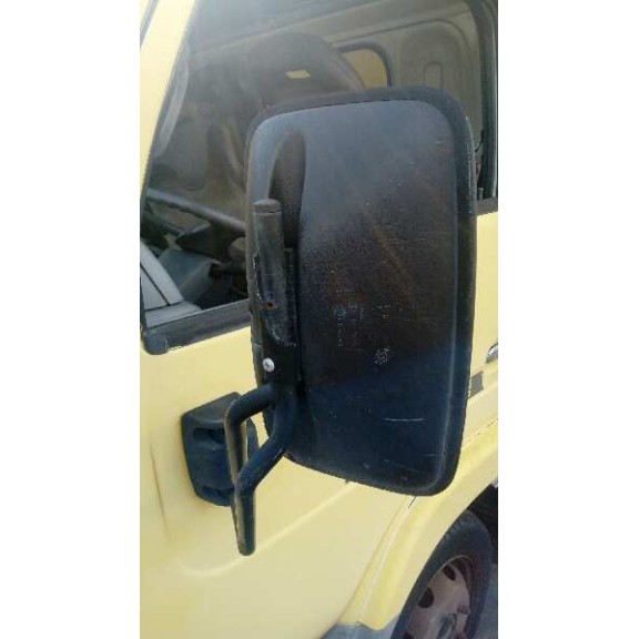 nissan cabstar del año 2000