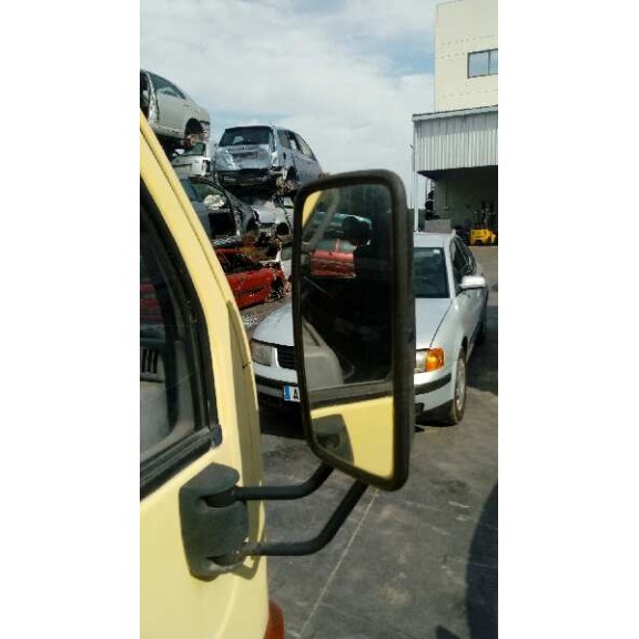 nissan cabstar del año 2000