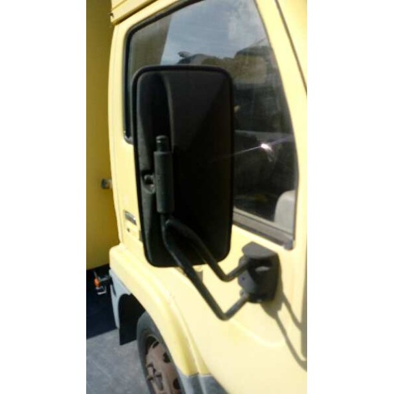 nissan cabstar del año 2000