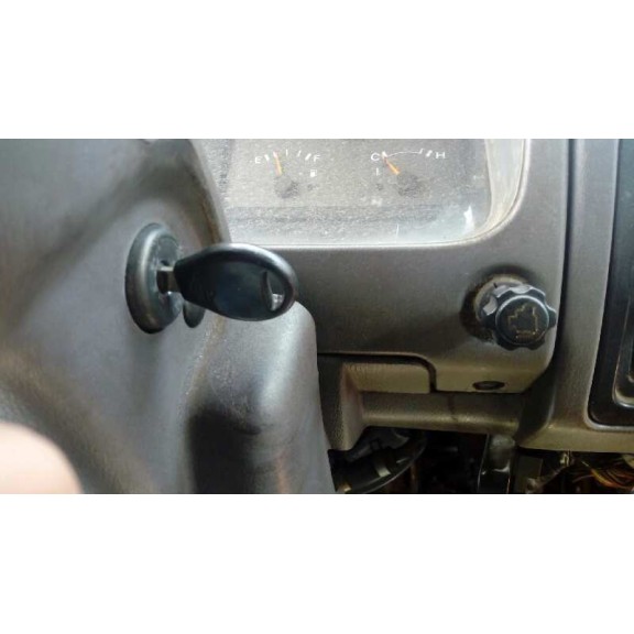 nissan cabstar del año 2000