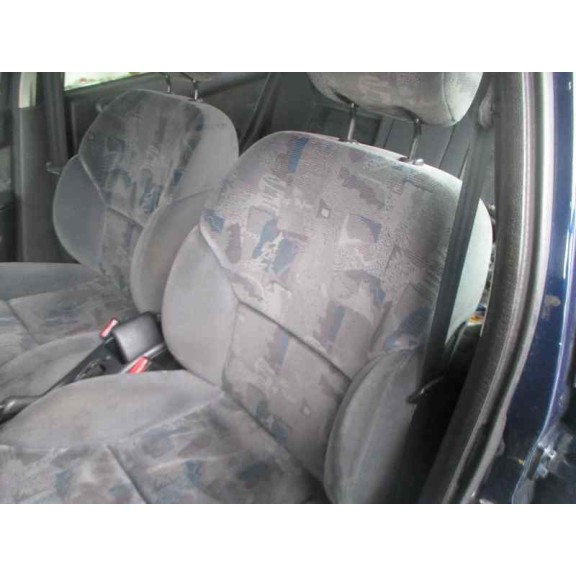 citroën xsara berlina del año 2001