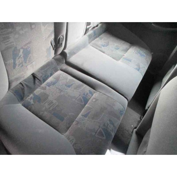 citroën xsara berlina del año 2001