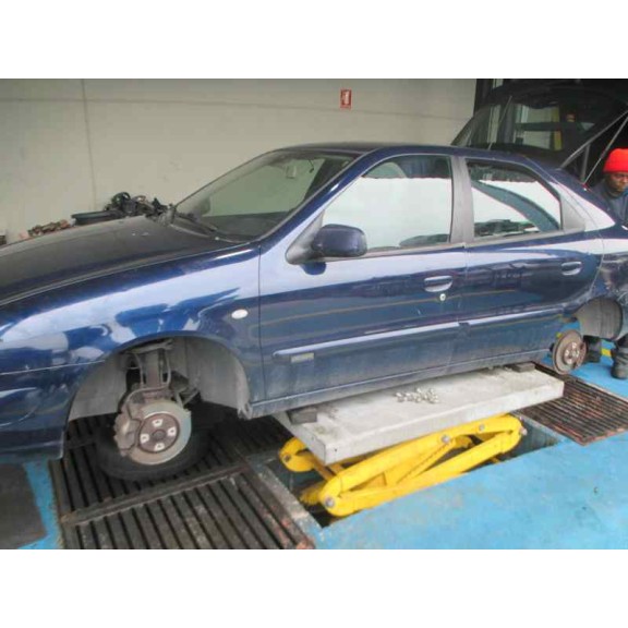 citroën xsara berlina del año 2001