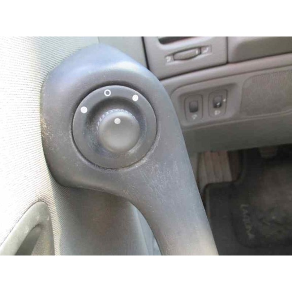 renault laguna ii (bg0) del año 2003