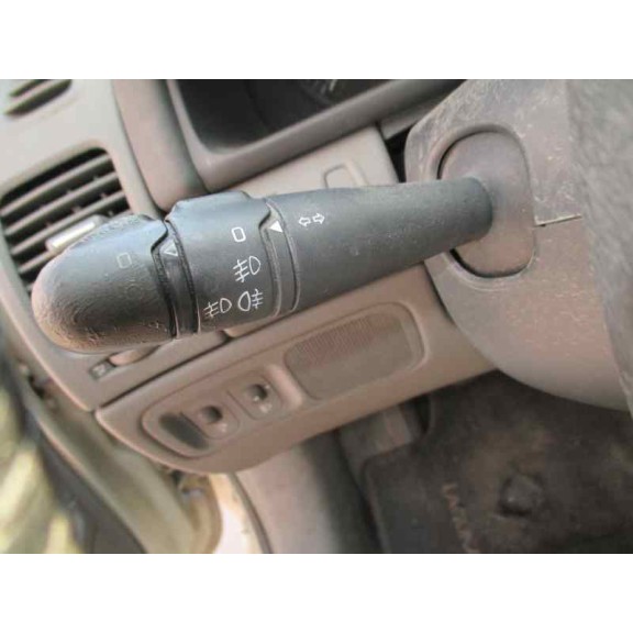 renault laguna ii (bg0) del año 2003