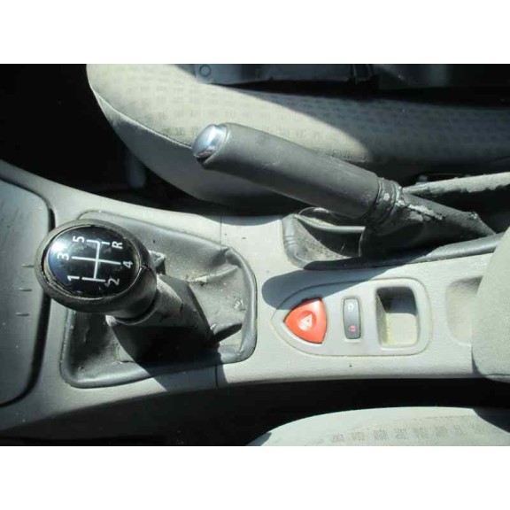 renault laguna ii (bg0) del año 2003