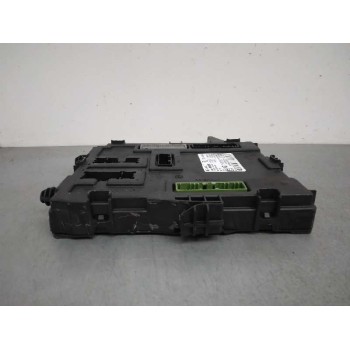 Recambio de caja reles / fusibles para renault megane iv berlina 5p experience referencia OEM IAM 284B14565R  