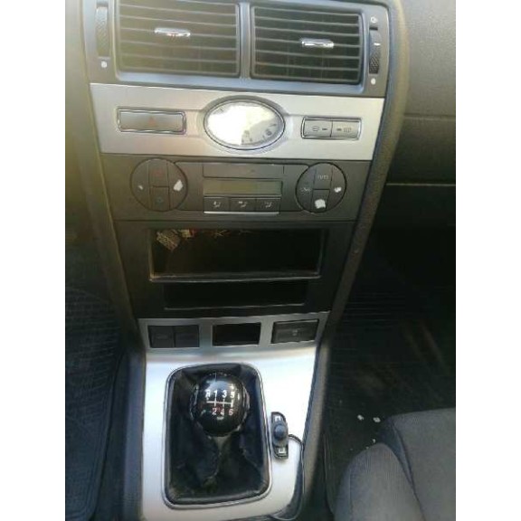 ford mondeo berlina (ge) del año 2005