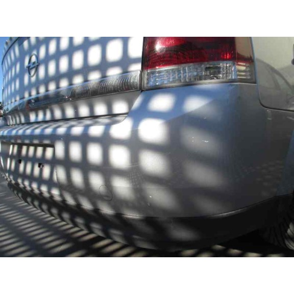 opel vectra c berlina del año 2004