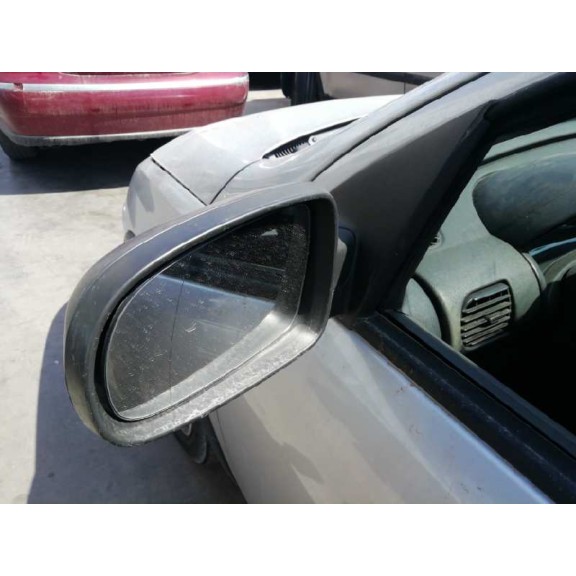 opel corsa c del año 2002