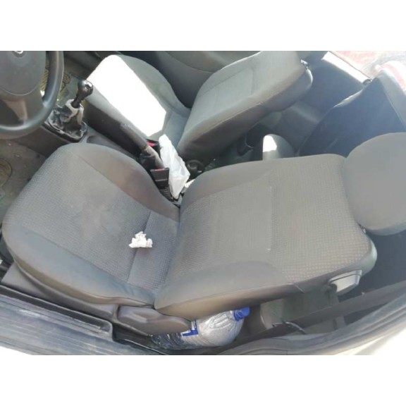 opel corsa c del año 2002