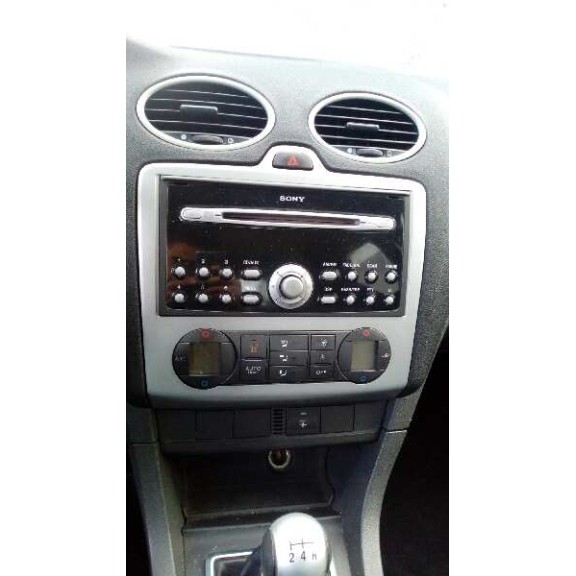 ford focus berlina (cap) del año 2006