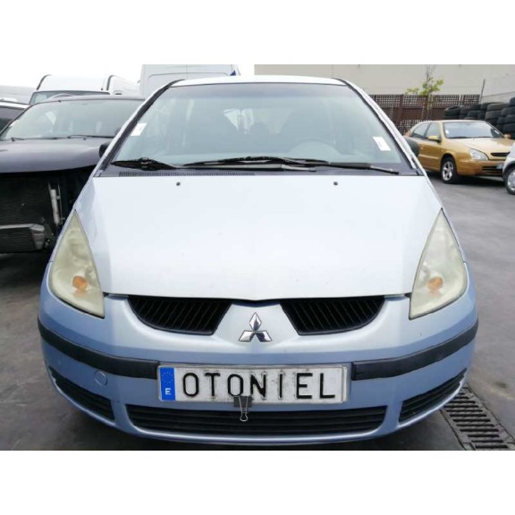 mitsubishi colt berlina 5 (z30a) del año 2005