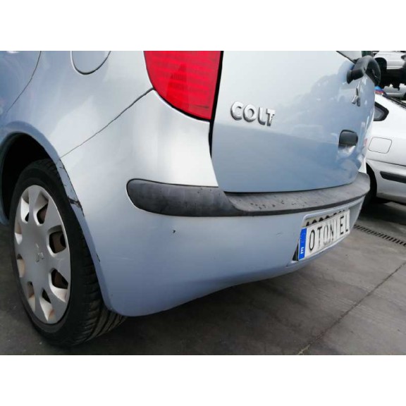 mitsubishi colt berlina 5 (z30a) del año 2005