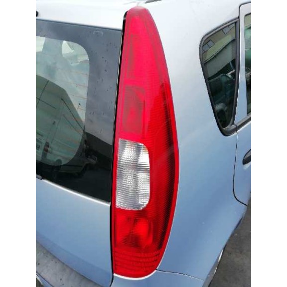 mitsubishi colt berlina 5 (z30a) del año 2005