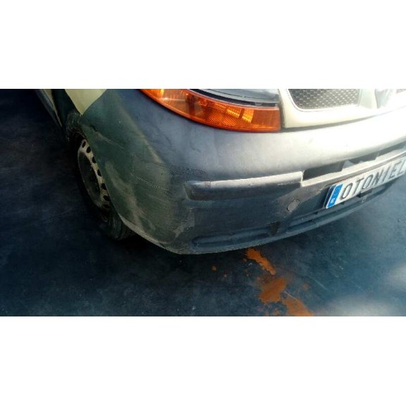 renault trafic combi (ab 4.01) del año 2005