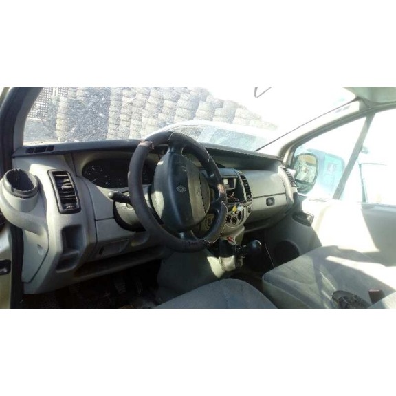 renault trafic combi (ab 4.01) del año 2005