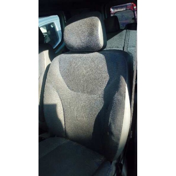 renault trafic combi (ab 4.01) del año 2005