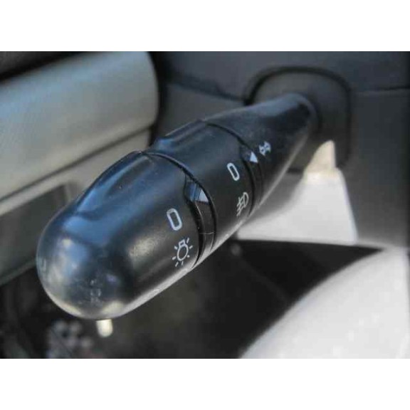 renault clio ii fase ii (b/cb0) del año 2003