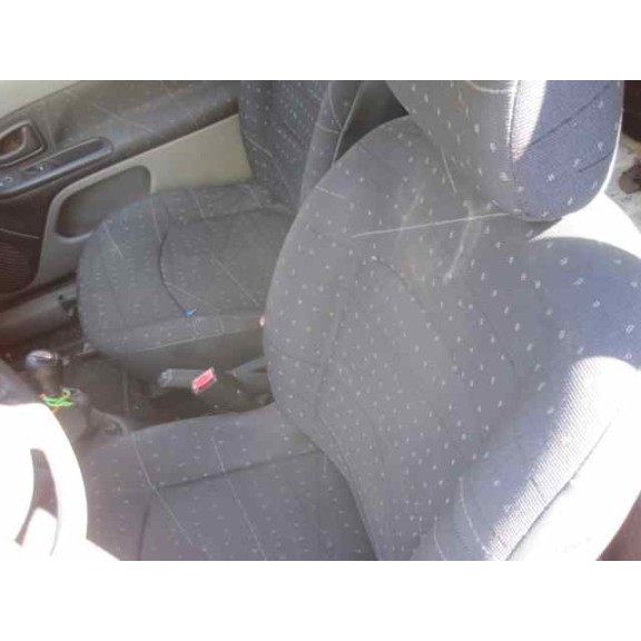 renault clio ii fase ii (b/cb0) del año 2003