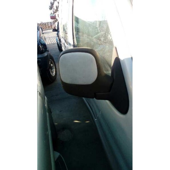 peugeot partner (s2) del año 2002