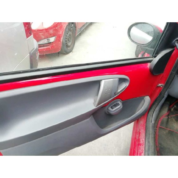 peugeot 107 del año 2006