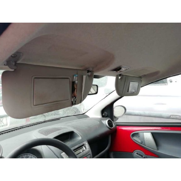 peugeot 107 del año 2006