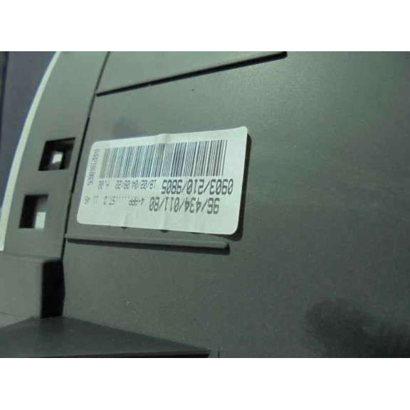 peugeot 206 berlina del año 2001