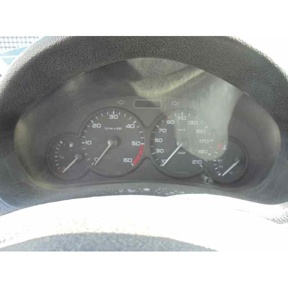 peugeot 206 berlina del año 2001