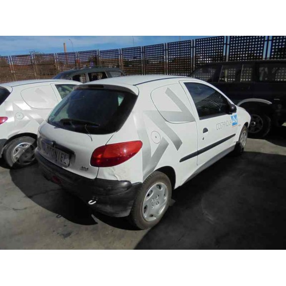 peugeot 206 berlina del año 2001