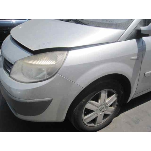 renault scenic ii del año 2005