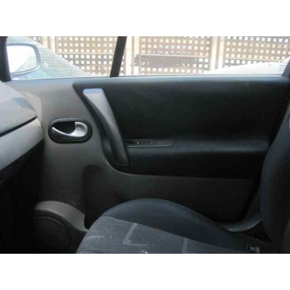 renault scenic ii del año 2005