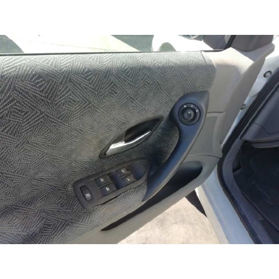 renault laguna ii (bg0) del año 2002