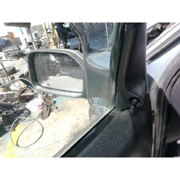 peugeot 106 (s2) del año 2001