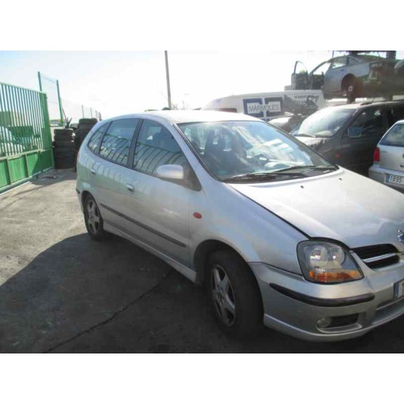 nissan almera tino (v10m) del año 2000