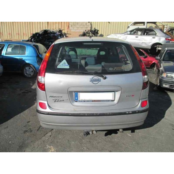 nissan almera tino (v10m) del año 2000
