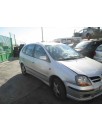 nissan almera tino (v10m) del año 2000