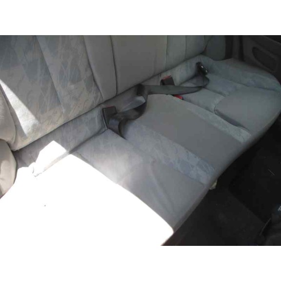 nissan almera (n16/e) del año 2000