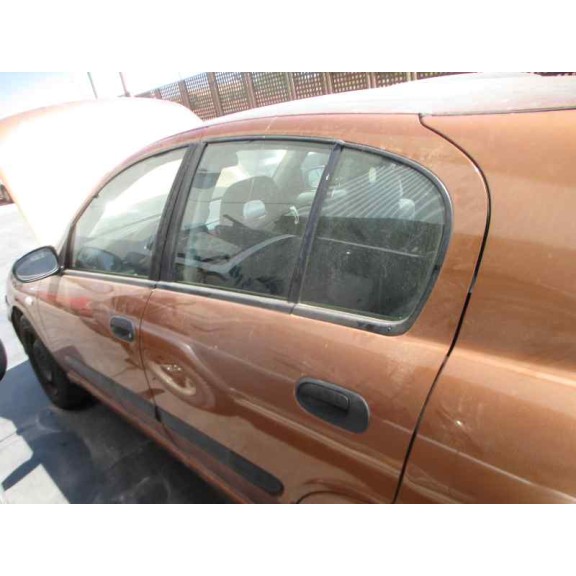 nissan almera (n16/e) del año 2000
