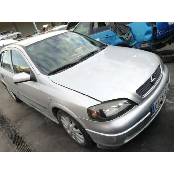 opel astra g berlina del año 2003