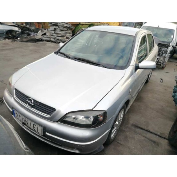 opel astra g berlina del año 2003