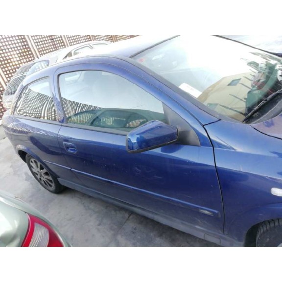 opel astra g berlina del año 2003