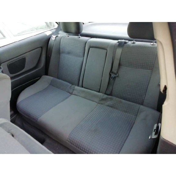 opel astra g berlina del año 2003