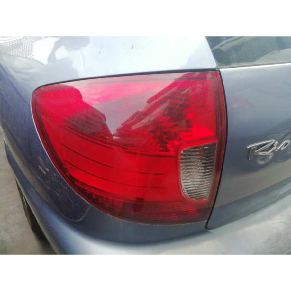 kia rio del año 2004