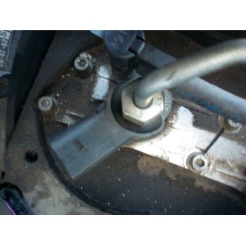 Recambio de inyector para volkswagen passat berlina (3c2) highline referencia OEM IAM 0445116030  