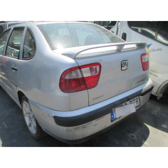 seat cordoba berlina (6k2) del año 2002
