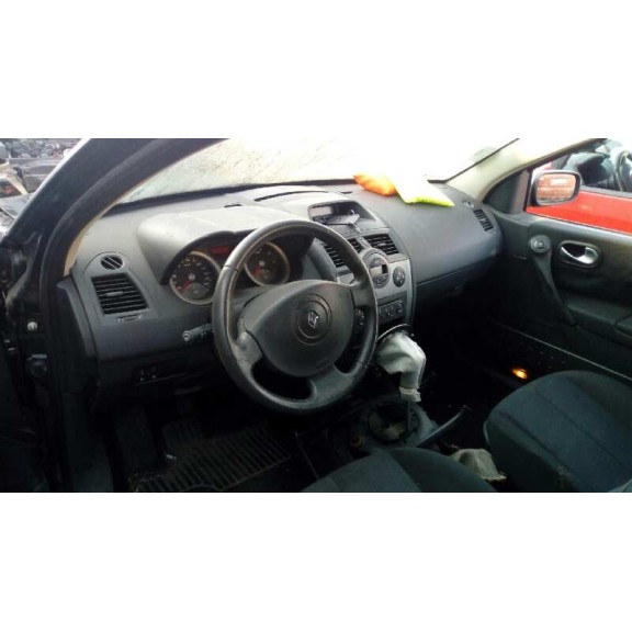 renault megane ii berlina 5p del año 2003